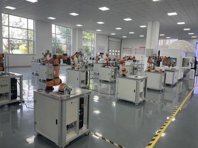老縣衙里藏著高科技機器人工廠，它的產(chǎn)品中國女籃也在用